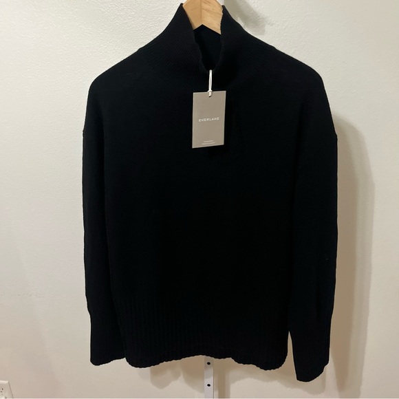NWT Everlane The Cashmere Wool Turtleneck Sweater Small Black Quiet Luxury - Picture 3 of 12